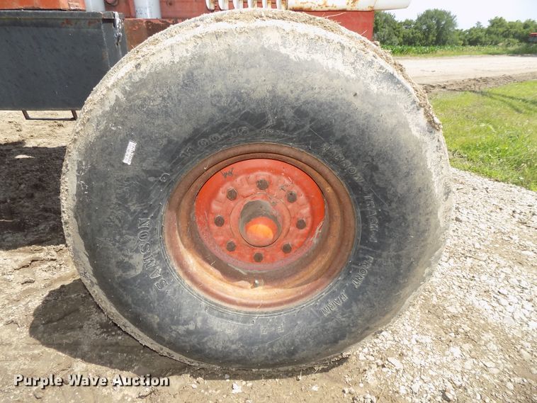 image for item DE7725 1976 Case 1270 Agri-King tractor