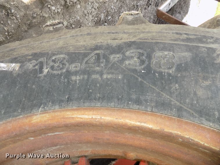 image for item DE7725 1976 Case 1270 Agri-King tractor