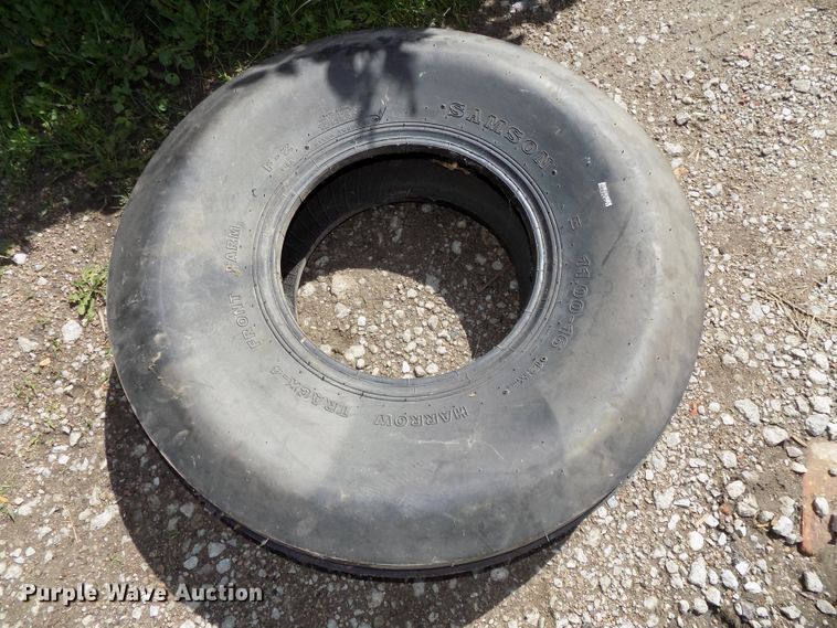 image for item DE7725 1976 Case 1270 Agri-King tractor