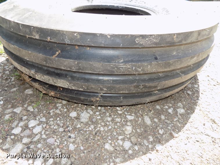 image for item DE7725 1976 Case 1270 Agri-King tractor