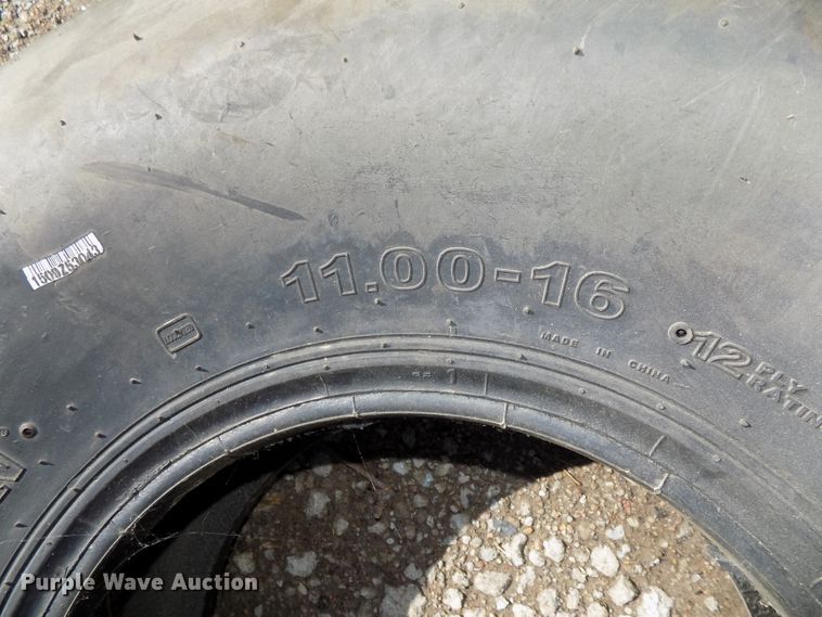 image for item DE7725 1976 Case 1270 Agri-King tractor