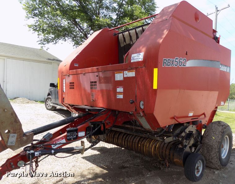 image for item DE7726 2003 Case IH RBX562 round baler