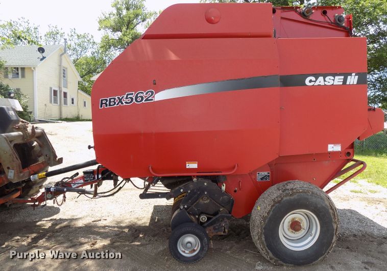 image for item DE7726 2003 Case IH RBX562 round baler