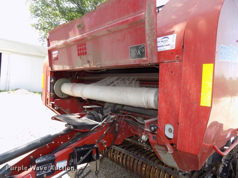 image for item DE7726 2003 Case IH RBX562 round baler