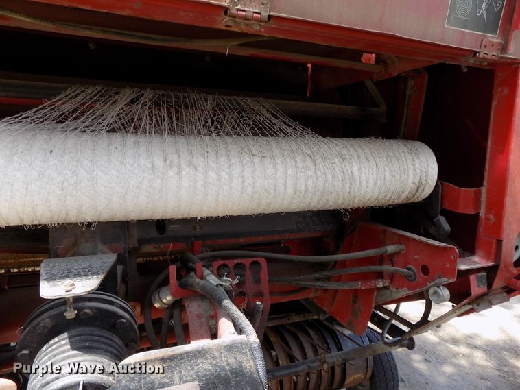 image for item DE7726 2003 Case IH RBX562 round baler