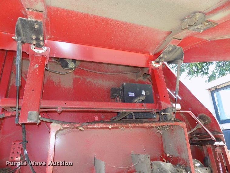 image for item DE7726 2003 Case IH RBX562 round baler