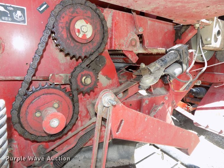 image for item DE7726 2003 Case IH RBX562 round baler