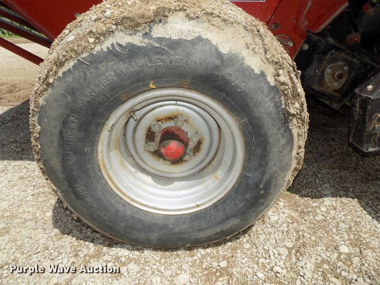 image for item DE7726 2003 Case IH RBX562 round baler