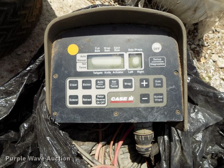 image for item DE7726 2003 Case IH RBX562 round baler