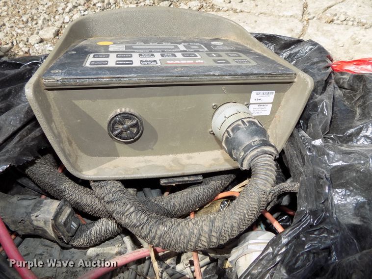 image for item DE7726 2003 Case IH RBX562 round baler