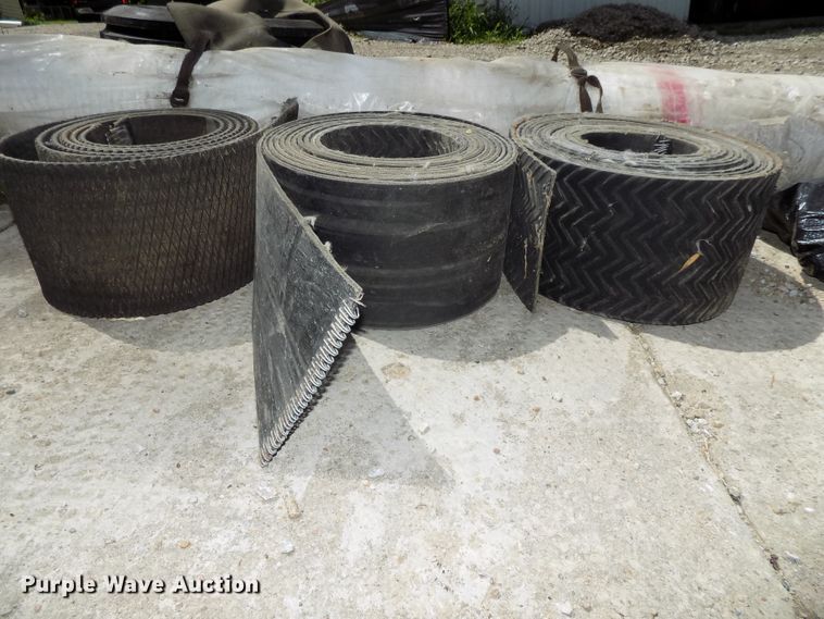 image for item DE7726 2003 Case IH RBX562 round baler