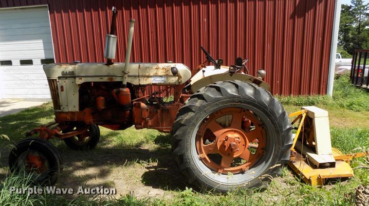 image for item DE7737 1958 Case 711B tractor