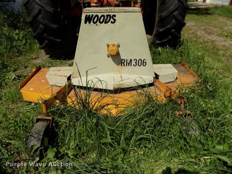 image for item DE7737 1958 Case 711B tractor