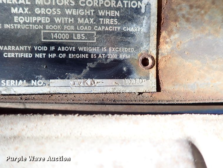 image for item DF1244 1952 Chevrolet grain truck