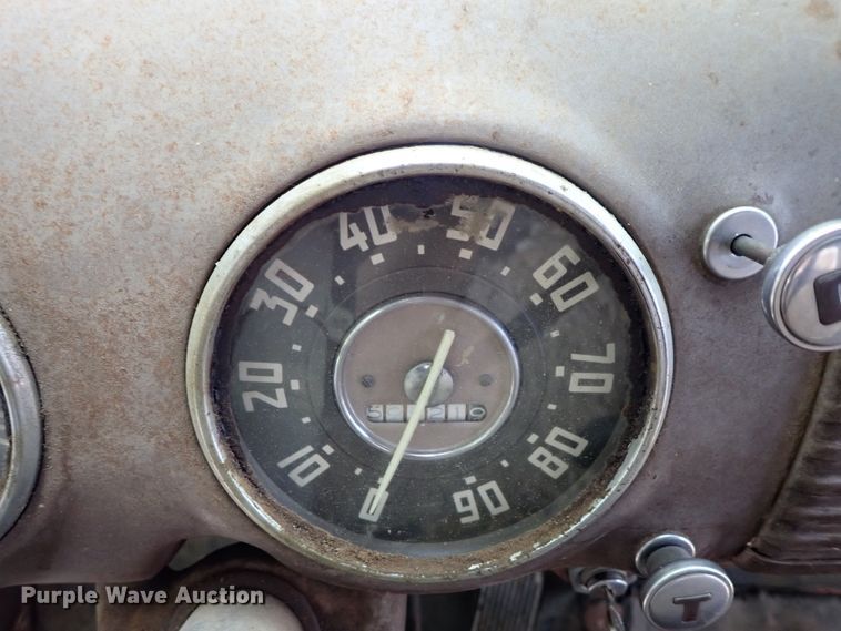 image for item DF1244 1952 Chevrolet grain truck