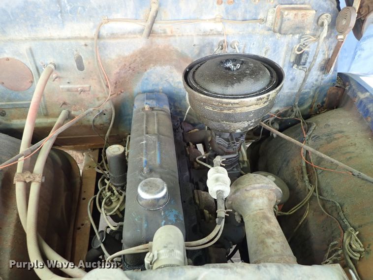 image for item DF1244 1952 Chevrolet grain truck