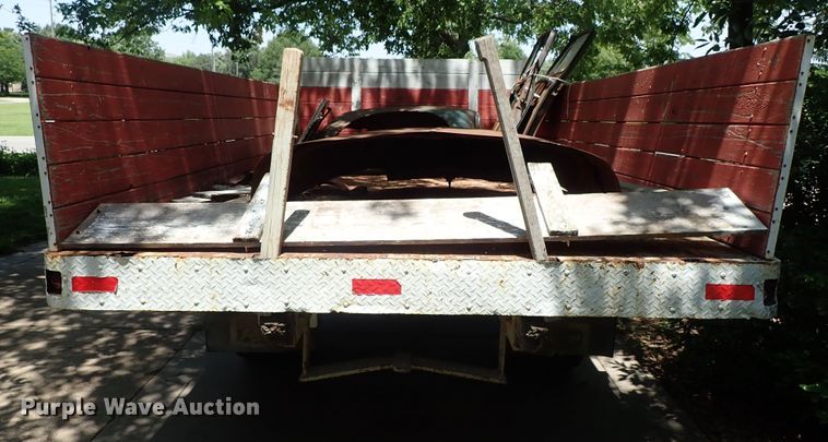 image for item DF1244 1952 Chevrolet grain truck