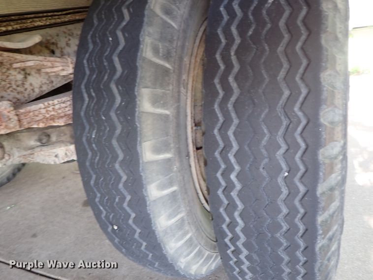 image for item DF1244 1952 Chevrolet grain truck