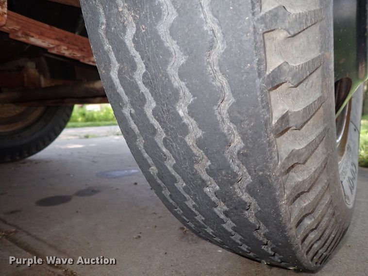 image for item DF1244 1952 Chevrolet grain truck