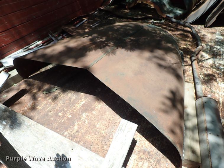 image for item DF1244 1952 Chevrolet grain truck