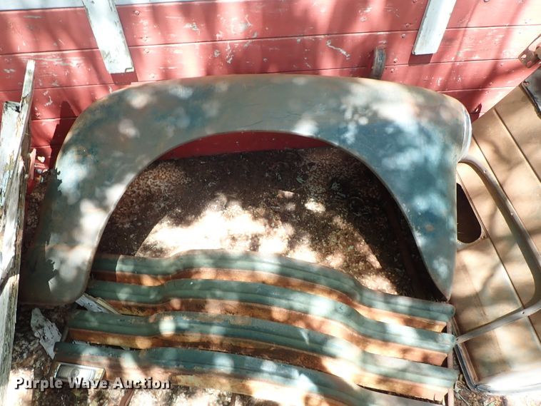 image for item DF1244 1952 Chevrolet grain truck