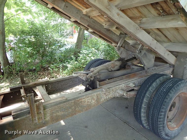 image for item DF1244 1952 Chevrolet grain truck