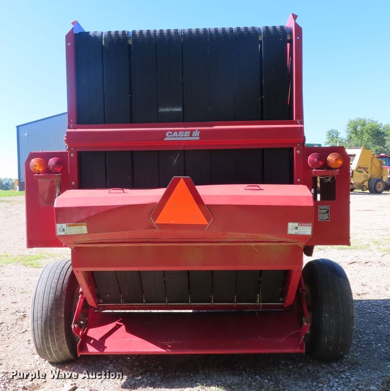 image for item DH0294 2002 Case IH RBX561 round baler