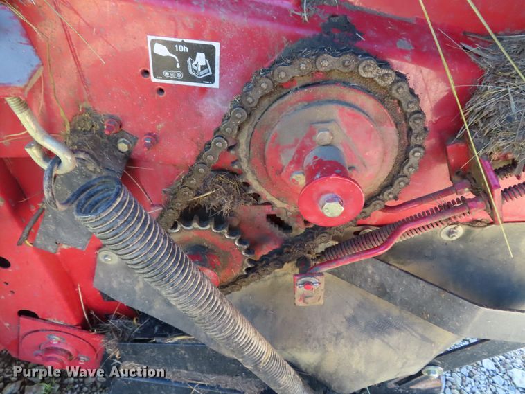 image for item DH0294 2002 Case IH RBX561 round baler