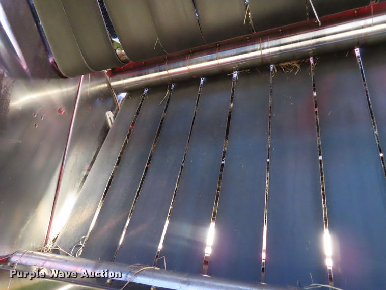 image for item DH0294 2002 Case IH RBX561 round baler