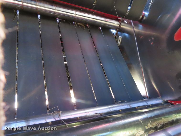 image for item DH0294 2002 Case IH RBX561 round baler