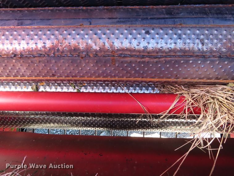 image for item DH0294 2002 Case IH RBX561 round baler