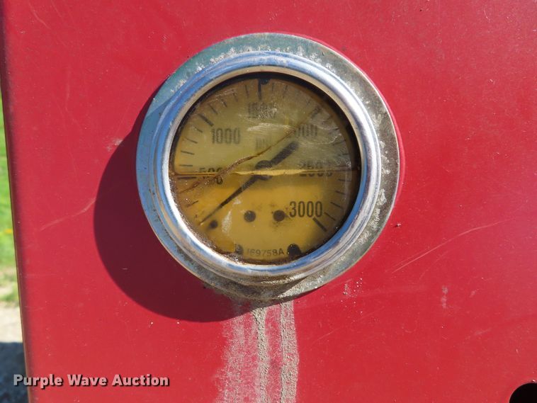 image for item DH0294 2002 Case IH RBX561 round baler