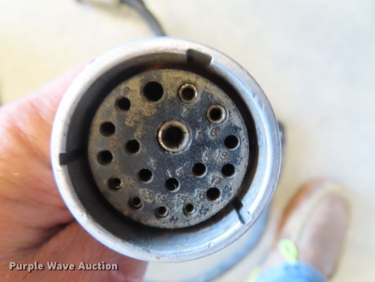 image for item DH0294 2002 Case IH RBX561 round baler