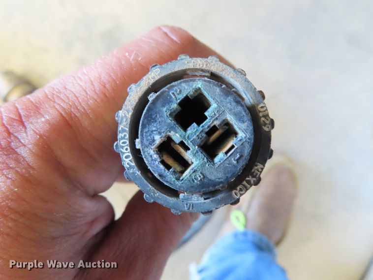 image for item DH0294 2002 Case IH RBX561 round baler