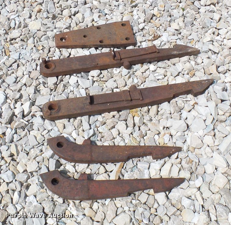 image for item DI0532 (2) sickle mowers