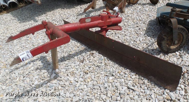 image for item DI0534 Blade