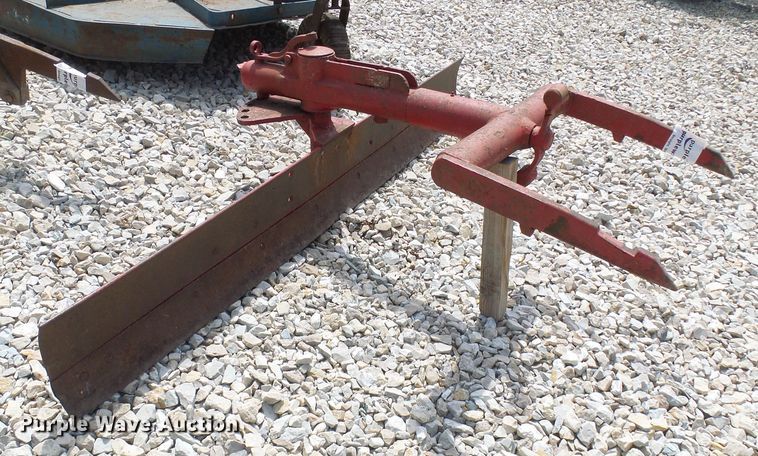 image for item DI0534 Blade