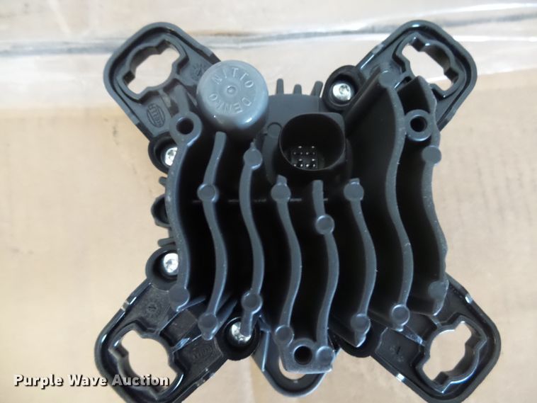 image for item DX9211 (25) Hella work lights