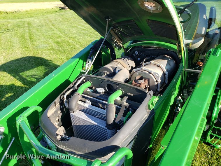 image for item ET9751 2015 John Deere 4066R MFWD tractor