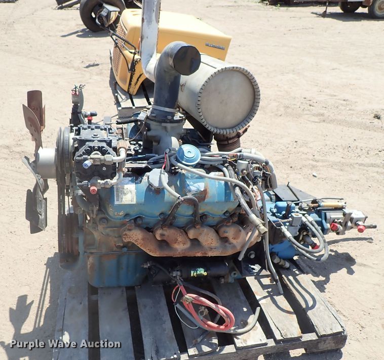 image for item FE9826 GMC 8.2L eight cylinder diesel engine