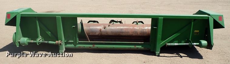 image for item FE9832 John Deere 653 all-crop head