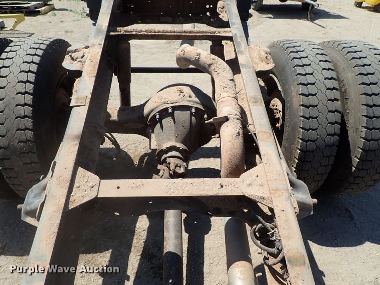 image for item FE9841 Rear axle assembly