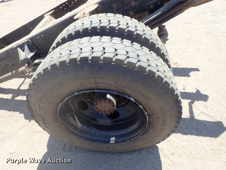 image for item FE9841 Rear axle assembly