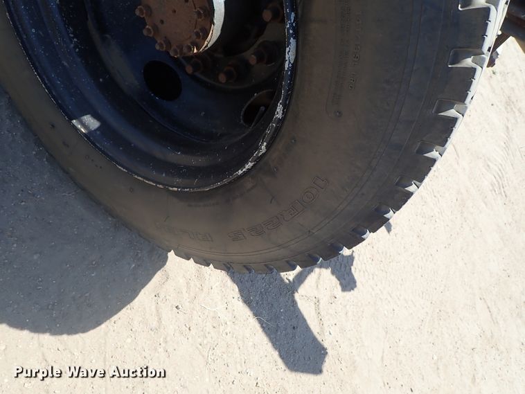 image for item FE9841 Rear axle assembly