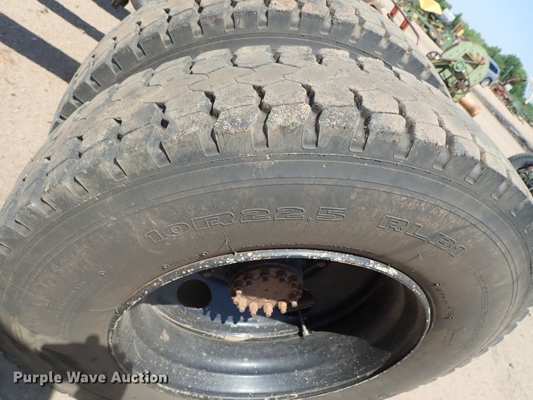 image for item FE9841 Rear axle assembly