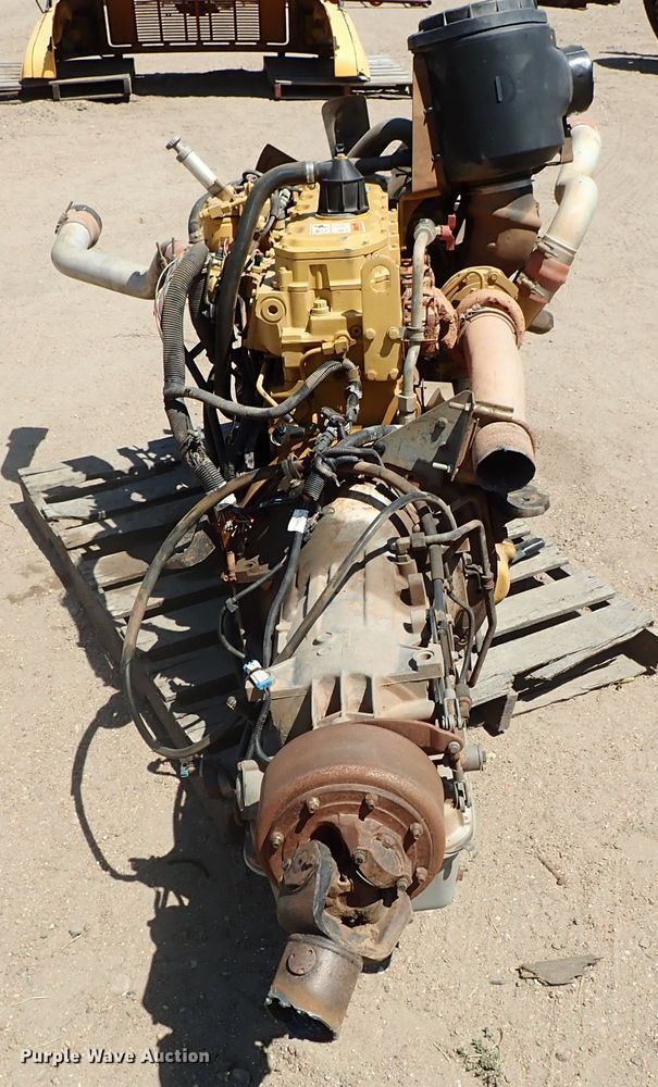 image for item FE9844 Caterpillar 3126 7.2L L6 diesel engine