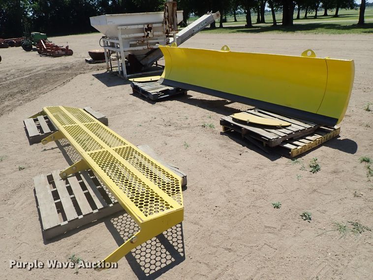 image for item FE9848 Degelman 12HD blade