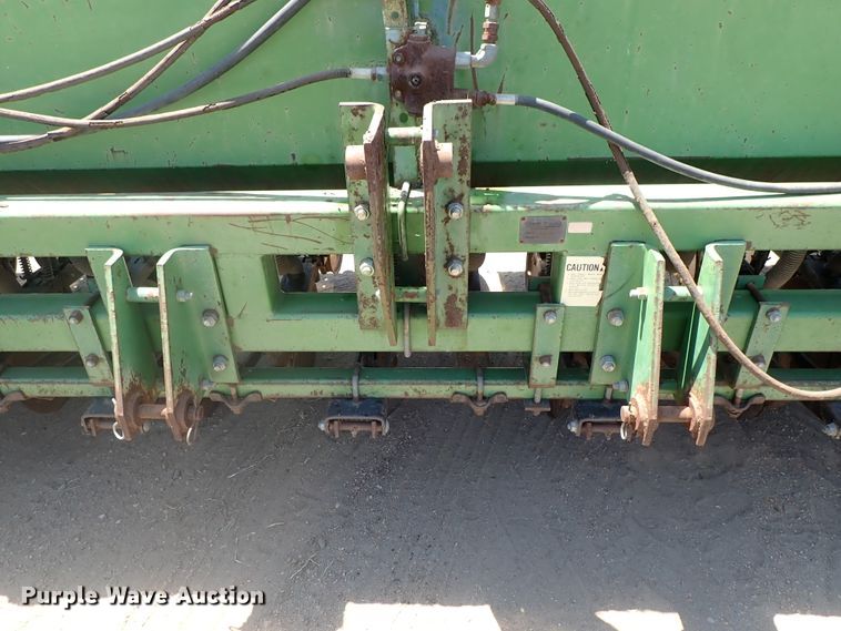 image for item FE9853 Great Plains Solid Stand 15 grain drill