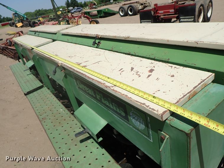 image for item FE9853 Great Plains Solid Stand 15 grain drill