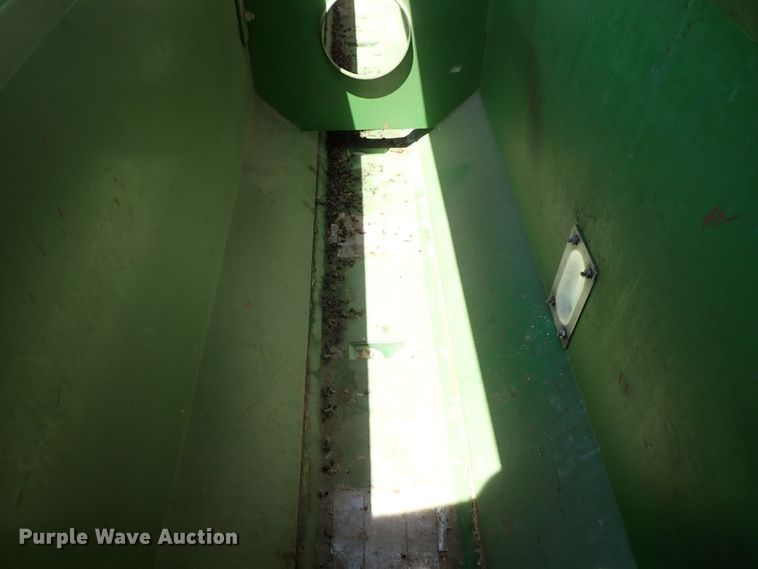 image for item FE9853 Great Plains Solid Stand 15 grain drill